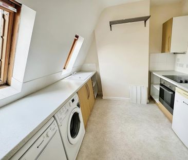 1 bedroom flat to rent - Photo 3