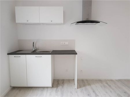 T2 SAINT FERJEUXS - Photo 3