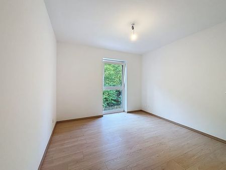 Appartement te huur - Foto 3