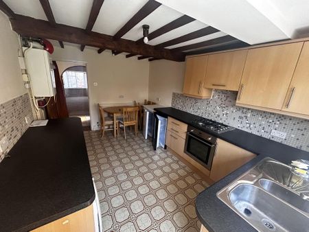 2 bedroom townhouse to rent - Photo 5