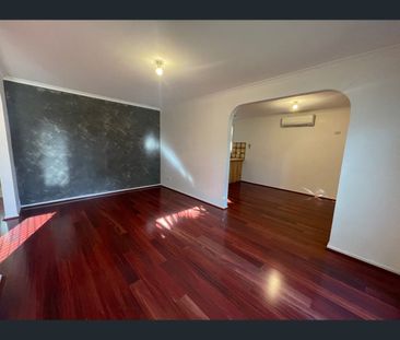 60 Queensbury Way, Werribee, Vic 3030 - Photo 1