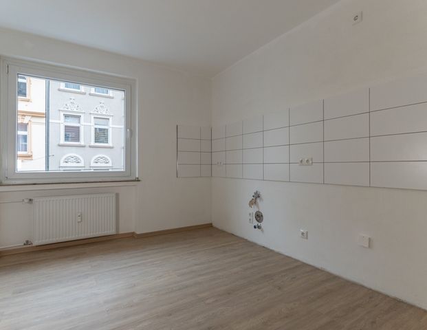 Schöne ca. 78m² große 3-Zimmer-Wohnung mit Balkon, Aufzug und hellem Tageslichtbad - Foto 1