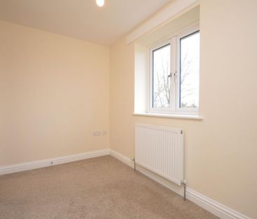 3 bedroom detached house to rent - Photo 2