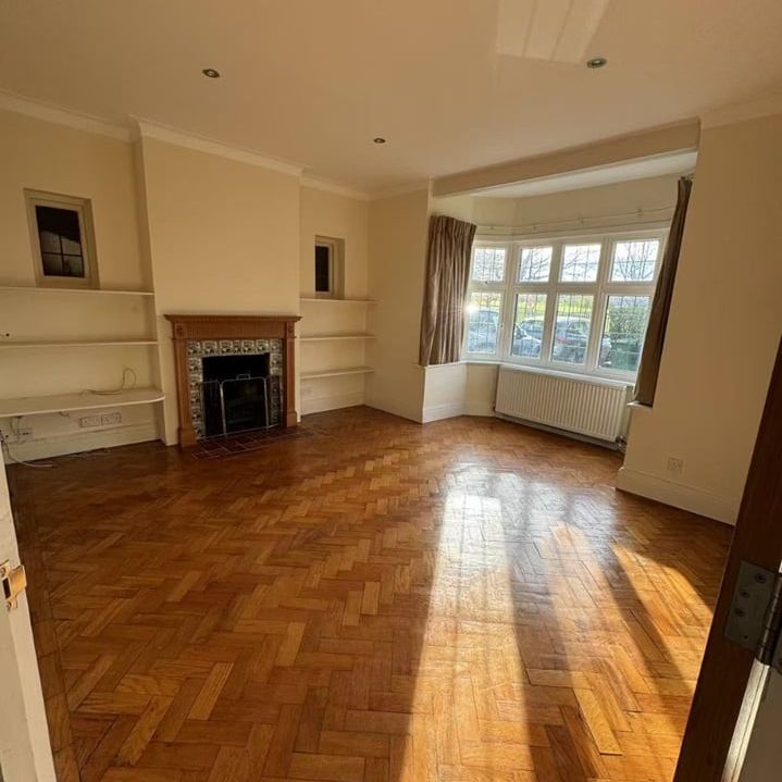 3 Bed Semi-Detached House, Whitmore Road, HA1 - Photo 1