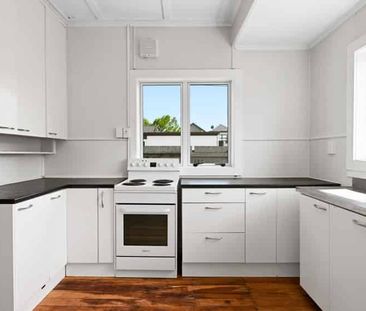 106 Firth Street - Photo 2