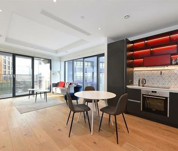 2 Bed Flat, City Island Way, E14 - Photo 4