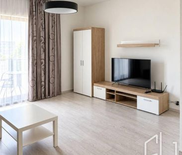 Pronájem bytu 2+kk 59 m2 - Fotografie 2