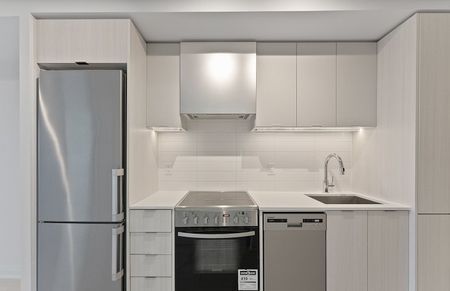 For Lease - 10 Gibbs Road Unit# 604, Toronto, Ontario - Photo 4