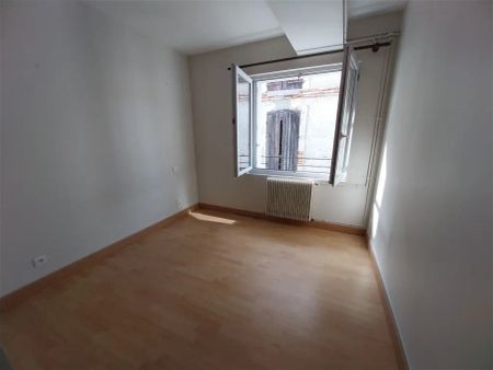 Location appartement 2 pièces - 50m² à Agen (47000) - Photo 4