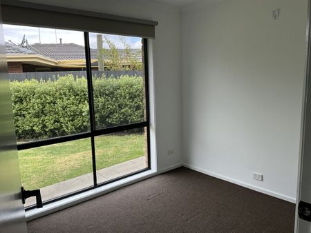 8 Regency Court Traralgon - Photo 2