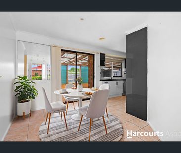 Family Living in Hallam - Photo 2