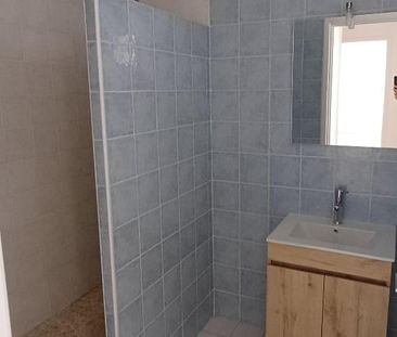 Location Appartement 2 pièces 54m² NICE 06000 - Photo 4