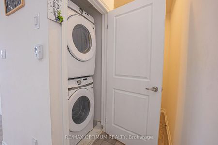 For Lease - 80 KNOTSBERRY Circle Unit# 72, Brampton, Ontario - Photo 3