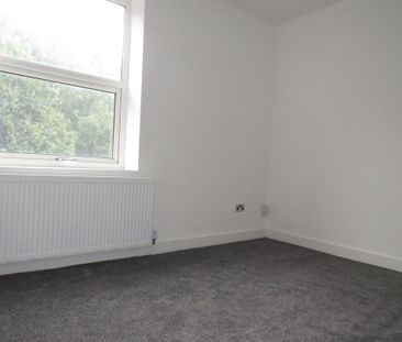 2 bedroom house to rent - Photo 2
