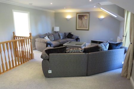 Sophia Walk, Pontcanna, Cardiff - Photo 5