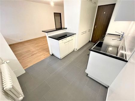 Jonction - Proche quartier des Banques - Photo 3