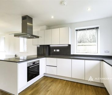 5 bedroom detached house to rent - Photo 6