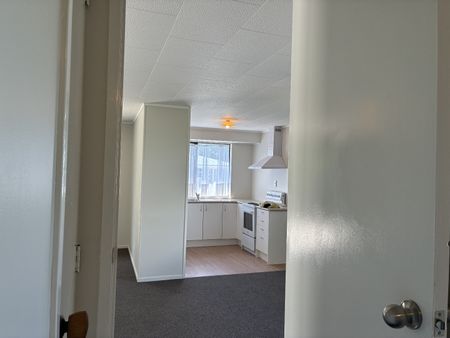 Lovely Family Home - Photo 4