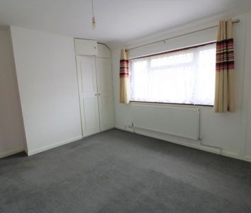 2 bedroom semi-detached house to rent - Photo 3