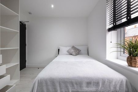 5 bedroom house to rent - Photo 2