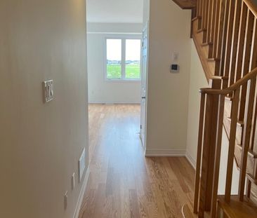 For Lease - 96 Selection Heights, Thorold, Ontario - Photo 2