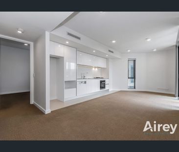 Sophisticated Living - Photo 6