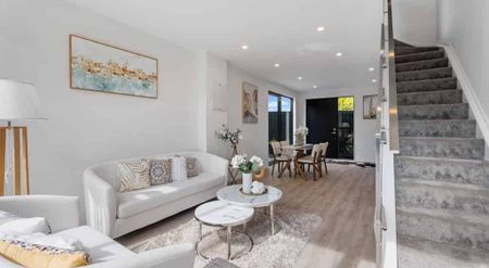 2 Bedroom Modern & Easy Living - Photo 4