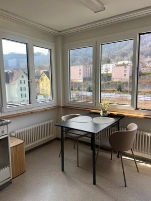 "2.5-Zimmerwohnung im Zentrum *befristet bis Erhalt Baufreigabe*" - Photo 1