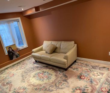 For Lease - 3365 Stoney Crescent, Mississauga, Ontario - Photo 2