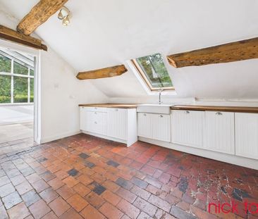 Shelton Oak Cottages, Shelton Shrewsbury, Shropshire, SY3 8BN - Photo 6