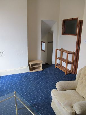 129 Warwick Road, Carlisle (STUDENT HOUSE) 10 rooms available August 2026 - Photo 1