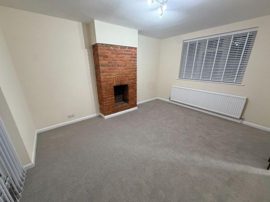 3 bedroom House To Let - Photo 1