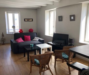 Location Appartement 3 pièces 49m² LA ROCHELLE 17000 - Photo 2