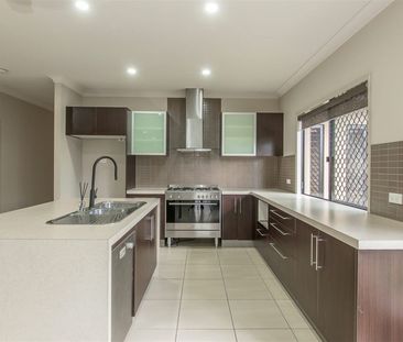8 Puffer Court, Mount Louisa QLD 4814 - House For Rent | Domain - Photo 6