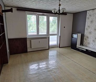 PRONÁJEM BYTU 3 + 1 + balkon + sklep Kolín 4 - ul. Vrchlického - Fotografie 1