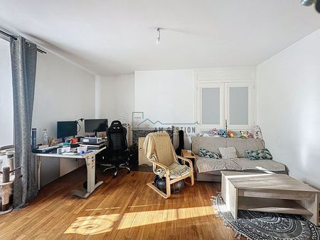 Location Appartement 6 pièces 105m² - Photo 2