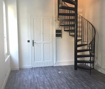 Location Appartement 3 pièces 49m² - Photo 4