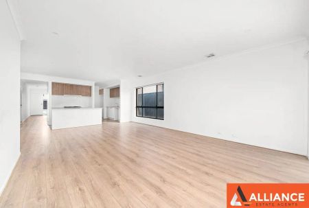 “Modern Family Home in Truganina with 4 Bedrooms” - Photo 4