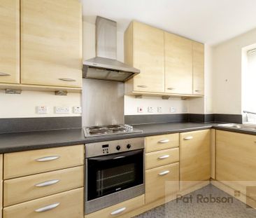 Knightsbridge Court, Newcastle upon Tyne - Photo 4