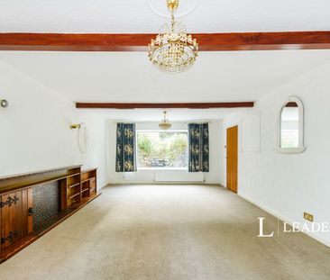 4 bedroom house to rent Park Road, Kenley, CR8 - Photo 1