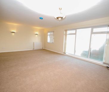 3 bed maisonette to rent in Ferndene Court, Gosforth, NE3 - Photo 2