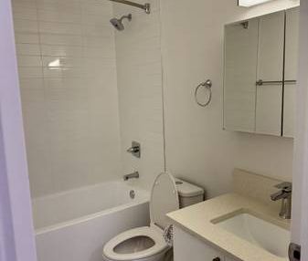 Champlain Heights neighbourhood - Newly renovated 2-Bedroom - Photo 4