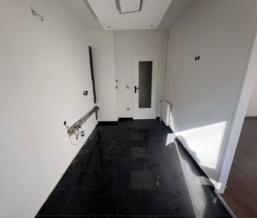 Perfekte Wohnung in Spandau sucht eine Familie mit WBS100 mit Dring... - Photo 5