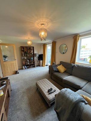 3 bedroom detached house to rent - Photo 1