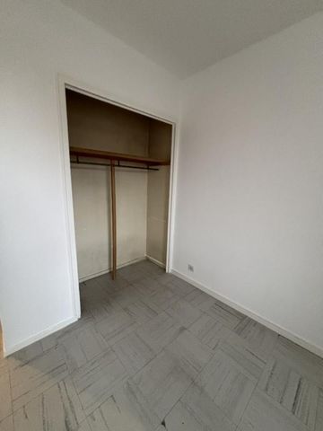 Appartement F3 - 3ème étage avec Balcon et cave - Photo 4