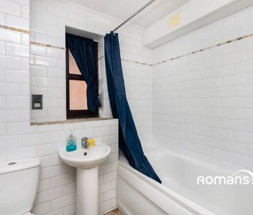 2 bedroom maisonette to rent - Photo 5