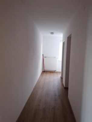 Gut aufgeteilte 4-Zimmer Maisonettewohnung mit 2 Balkonen und kleinem Garten in Ried im Innkreis - Photo 1
