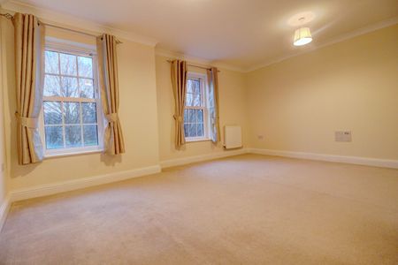 4 bedroom mid terraced house to rent, - Photo 5