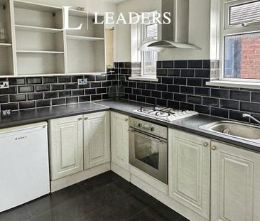 2 bedroom semi-detached house to rent - Photo 5