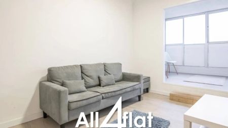 Ático de alquiler en Calle Simancas, Pubilla Cases - Foto 2